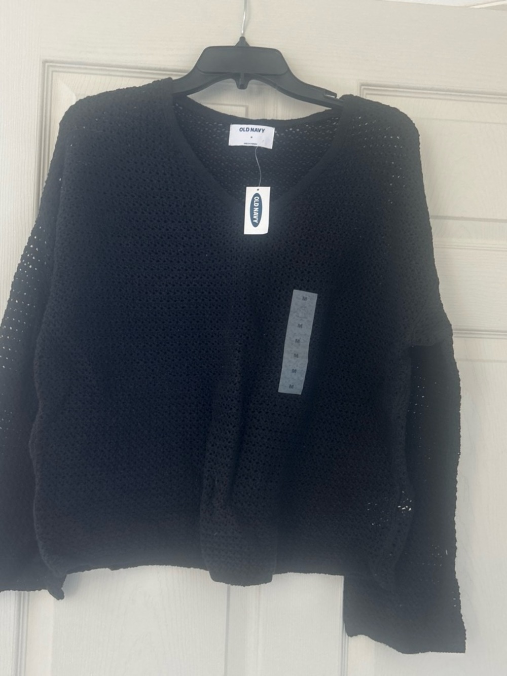 Old Navy Black V-Neck Open-Stitch Knit Sweater
